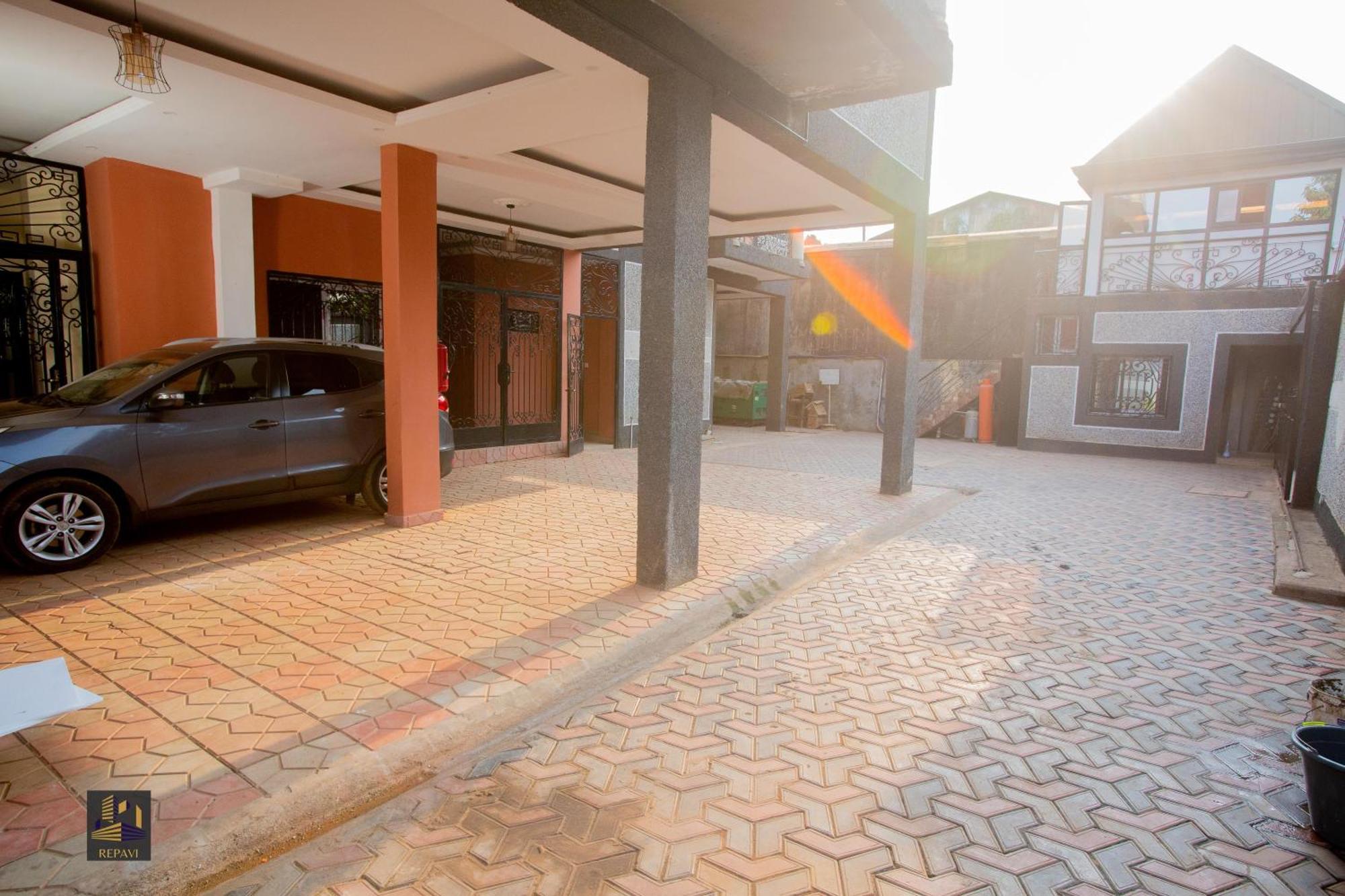 Repavi Lodge Yaounde Exterior photo