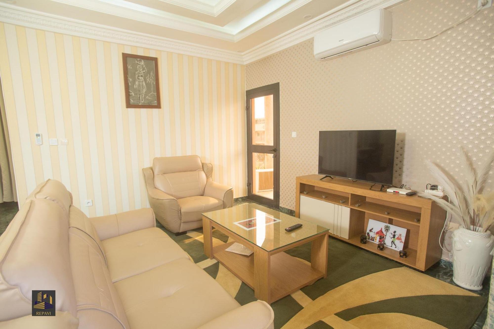 Repavi Lodge Yaounde Exterior photo